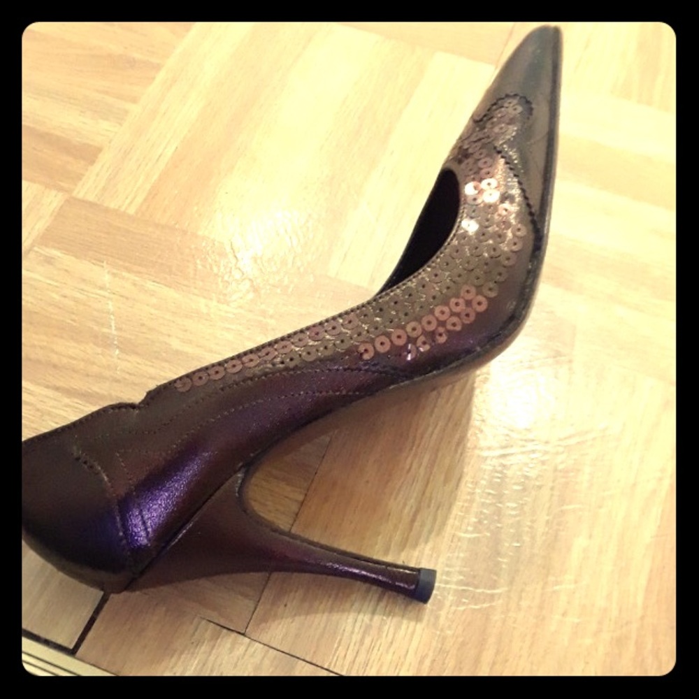 Brown leather NWOT Type Z  pumps